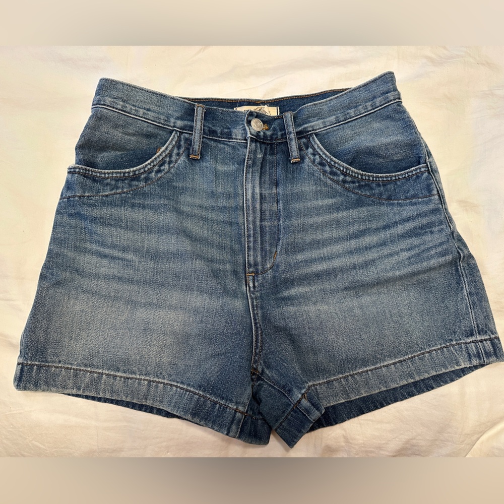 Madewell Denim Workwear Shorts in Clemente Wash Size 28 - Picture 2 of 5